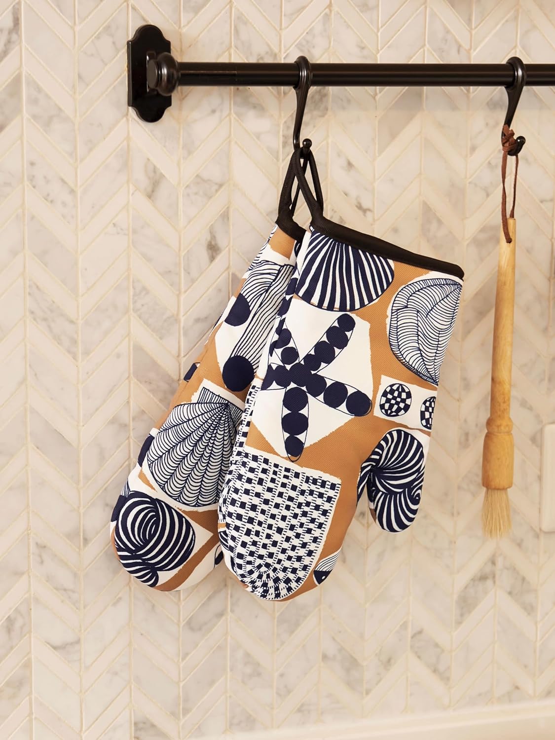 Kitchen Oven Mitt and Potholder - Sea&City series - AfterRipples Lifestyle