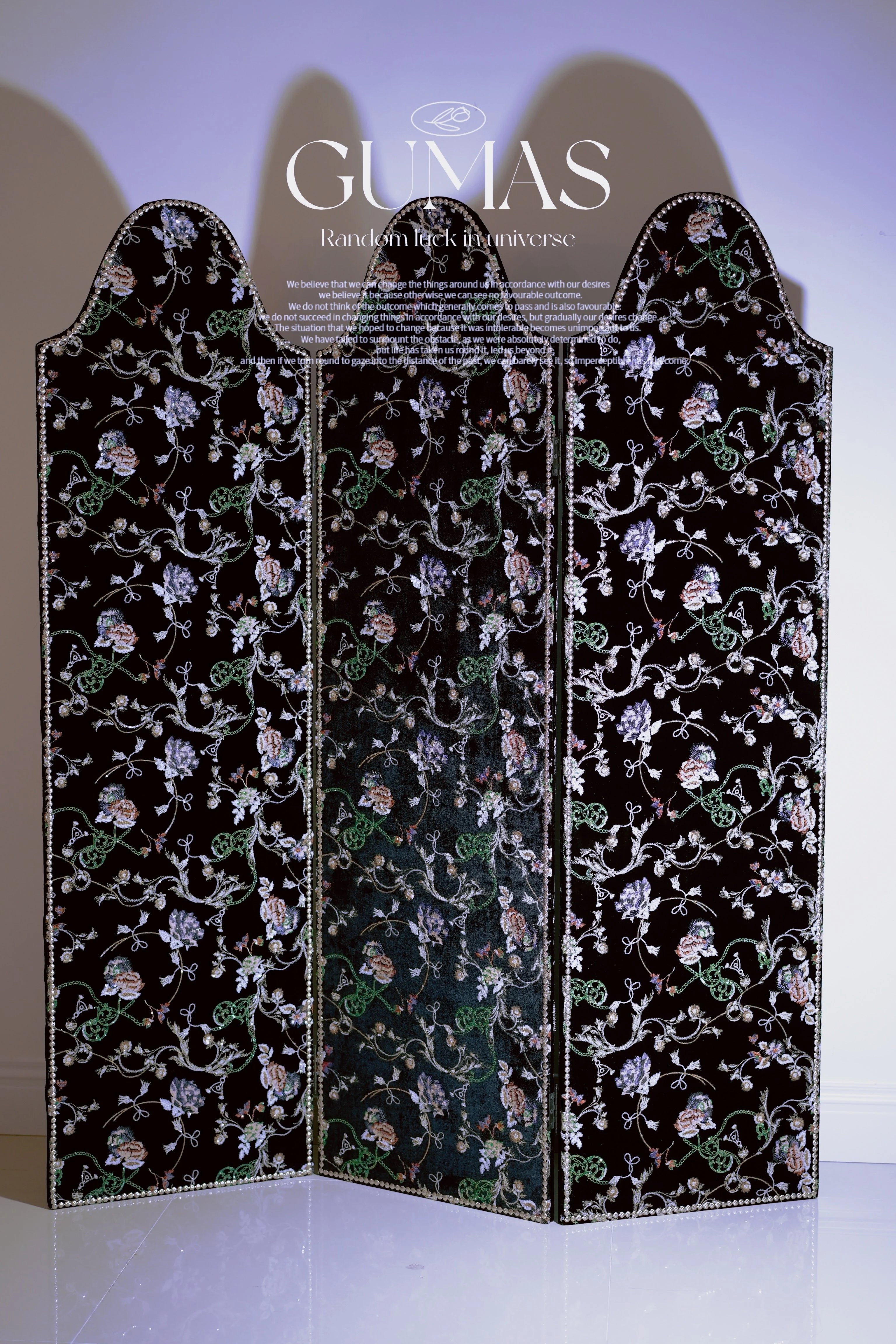 Plant Vines Folding Screen  - Handcrafted Silk Velvet Embroidery - AfterRipples Lifestyle