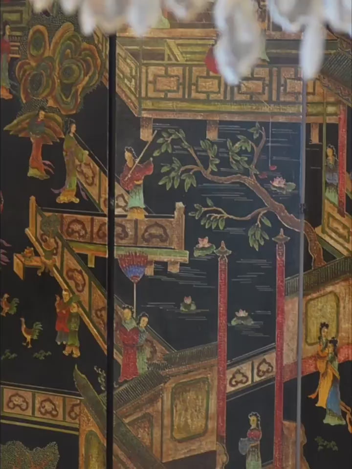 Chinese Vintage Style Hand-Painted Folding Screen